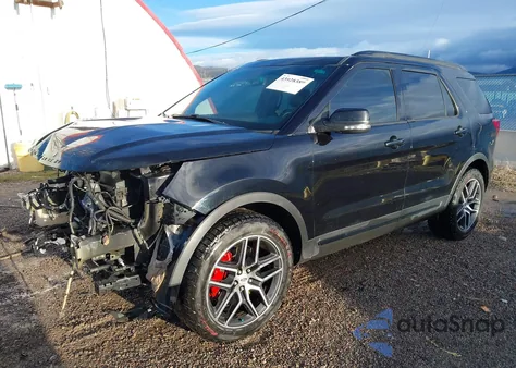 2016 Ford Explorer Sport z USA, uszkodzony, nr VIN 1FM5K8GT7GGC33952